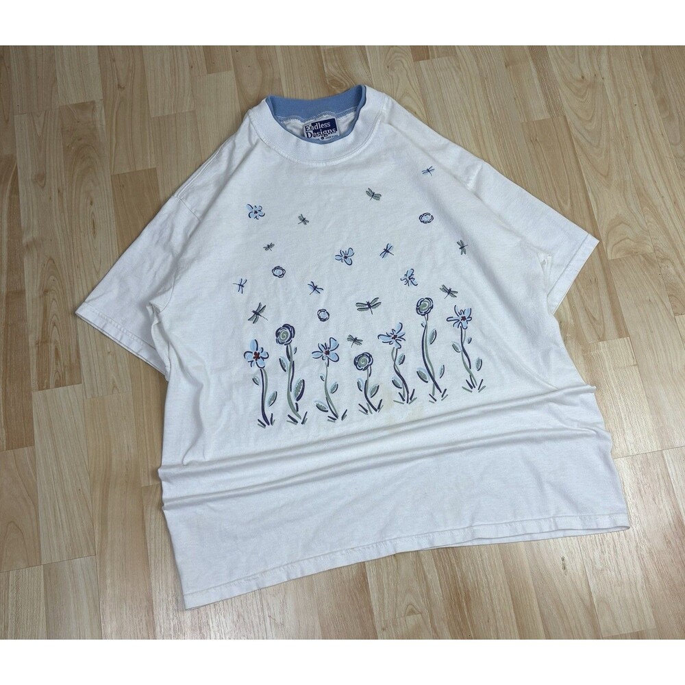 Vintage 90s Flower Graphic T-Shirt / White/Blue / Size Large / Grandma Style